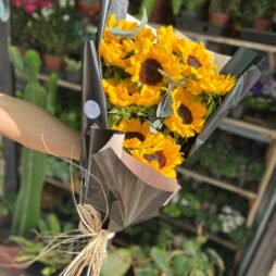 Buquê 10 Girassóis