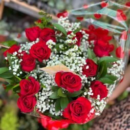 Buquê 12 Rosas Vermelhas