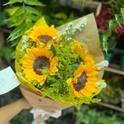 Buquê 4 Girassóis