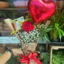 Rosa & Ferrero Rocher