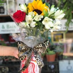 Arranjo Florescer – Flores e Chocolate